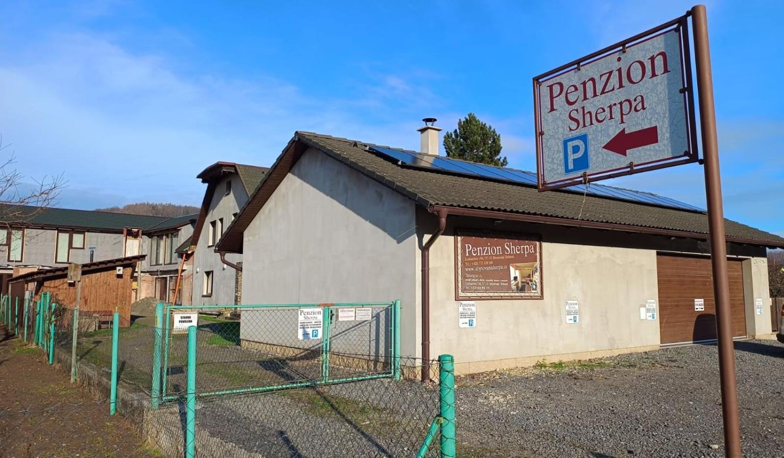Guest House Sherpa Moravská Třebová المظهر الخارجي الصورة